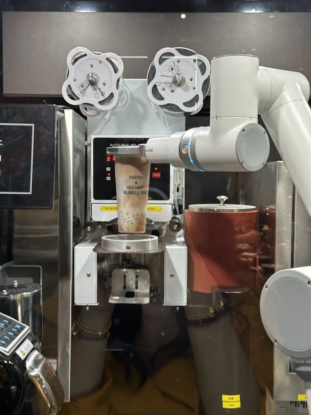 1040g3k031fe29di2me3g4a1c8a9rm9umnpt46q8nd dft wlteh webp 3.webp