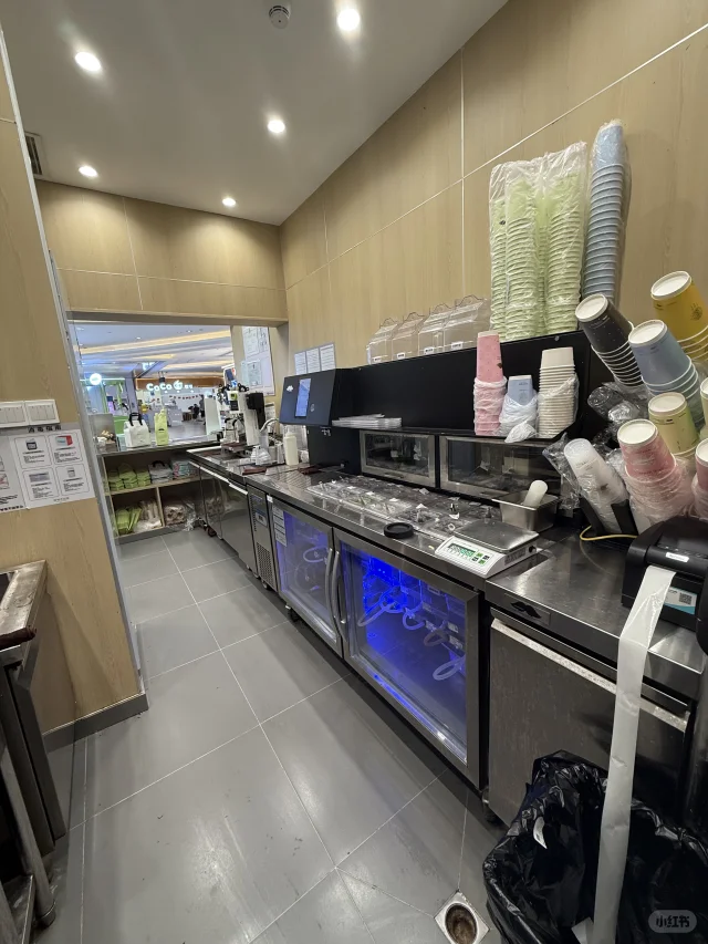 1040g3k831ndcpoh24u004a64nfou3a0217ncuhonc n webp mw 1.webp